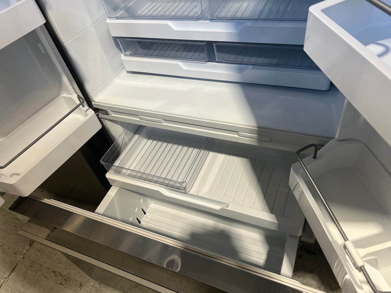 Second hand Fisher & Paykel 569L ActiveSmart French Door Fridge Ice and Water Model: RF610ADUX5 - Second Hand Appliances Geebung