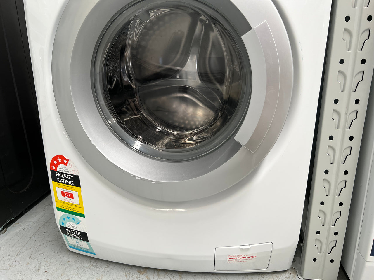 electrolux 7kg washing machine ewf14742