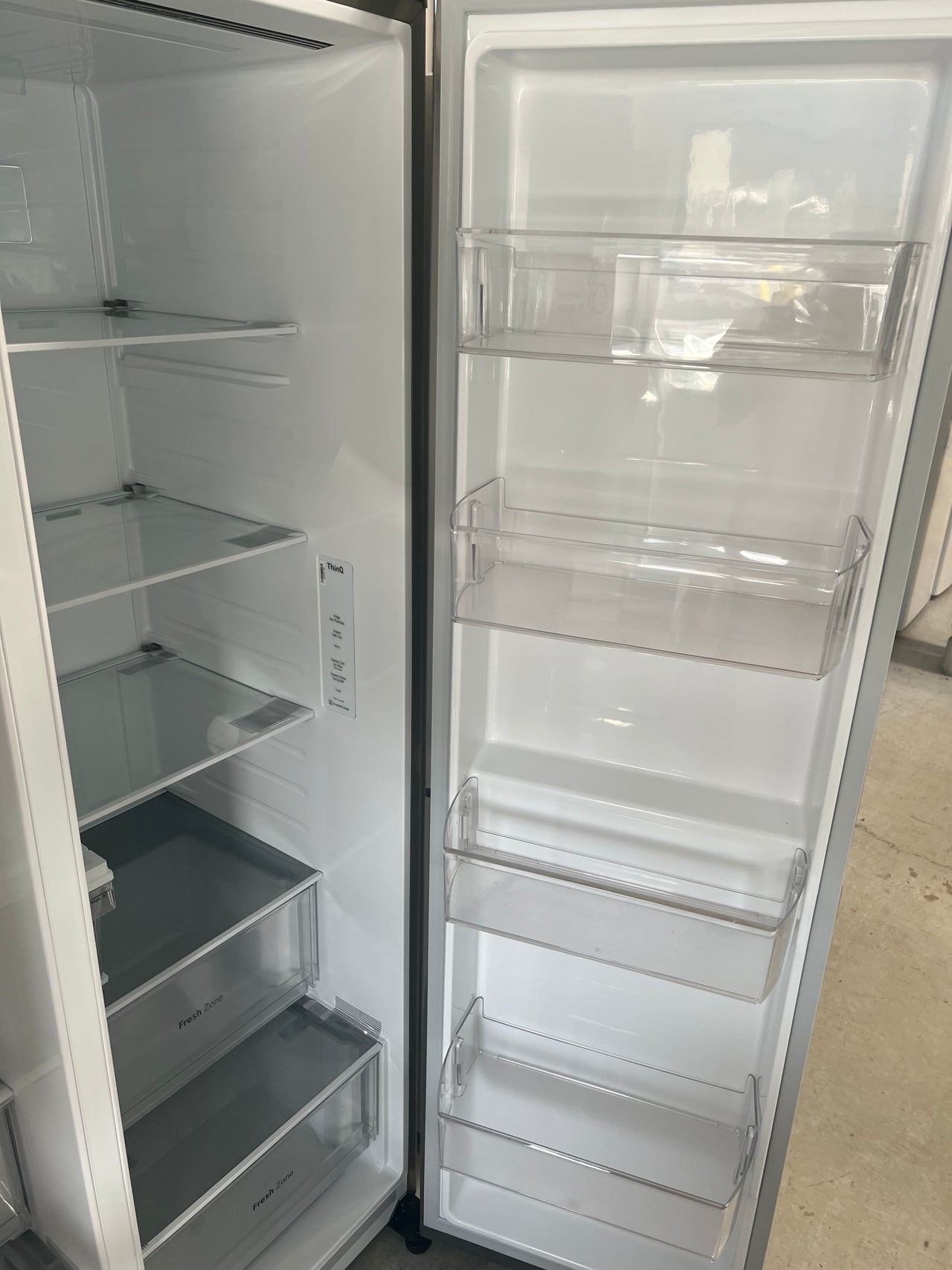 Transportation damaged LG 635L Side by Side Frost Free Non Plumbed Fridge GS-N635PL - Second Hand Appliances Geebung