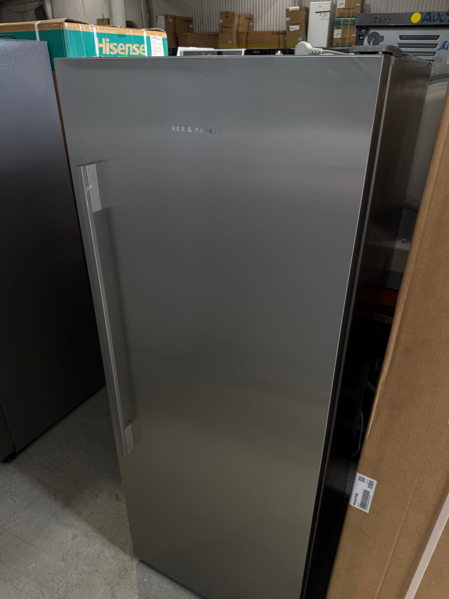 Second hand Fisher&Paykel 389L Upright Freezer – E388LXFD