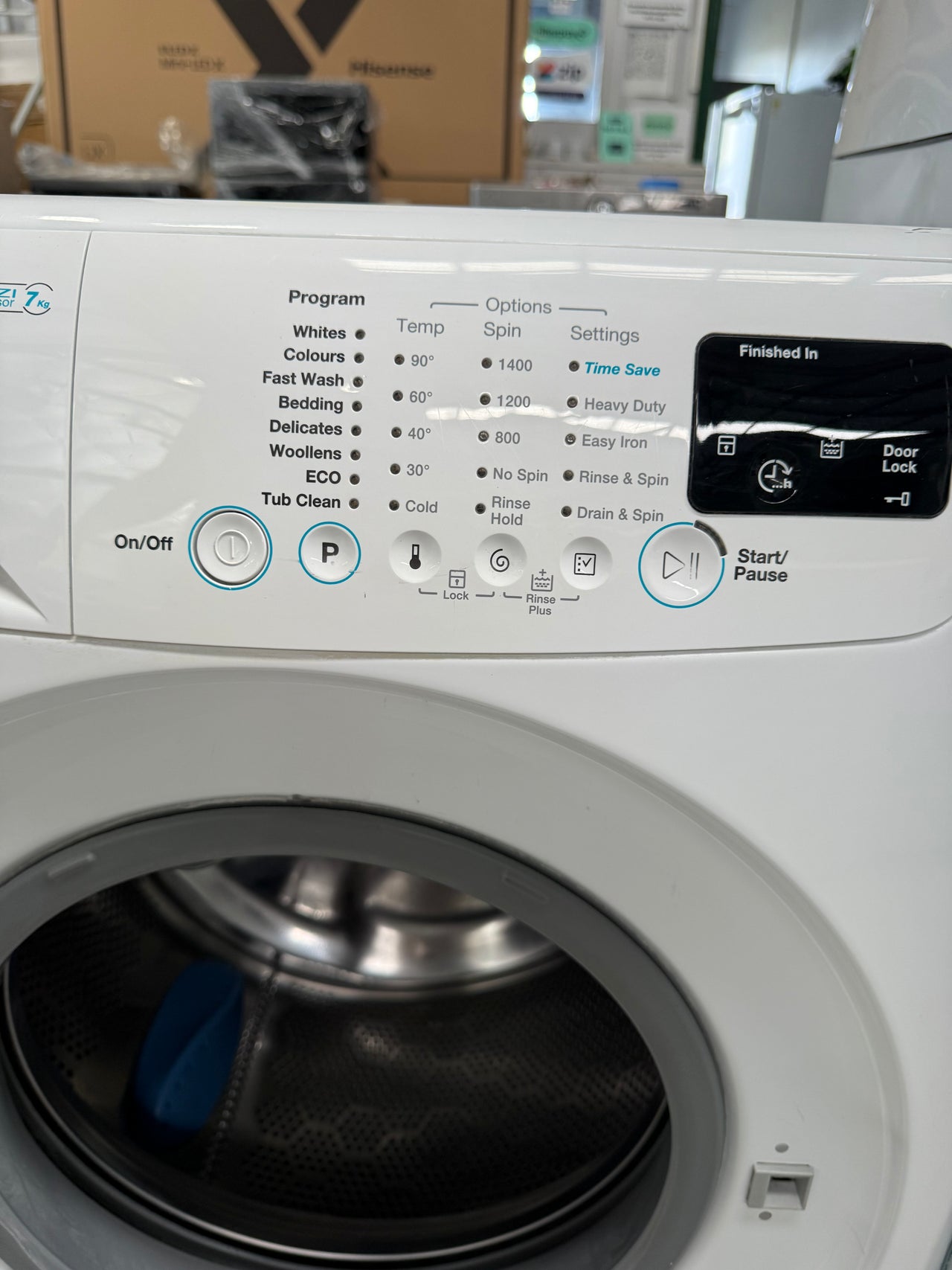Second hand 7kg Simpson front loader washing machine SWF14743