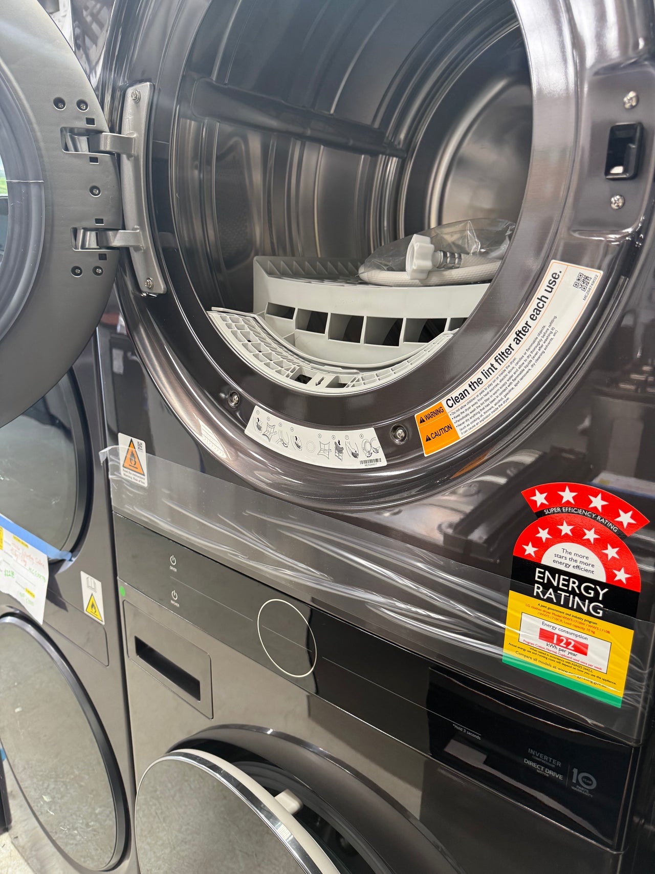 Factory second LG WashTower™ 17kg Washer & 10kg Heat Pump Dryer Combo – Black Steel WWT1710-B