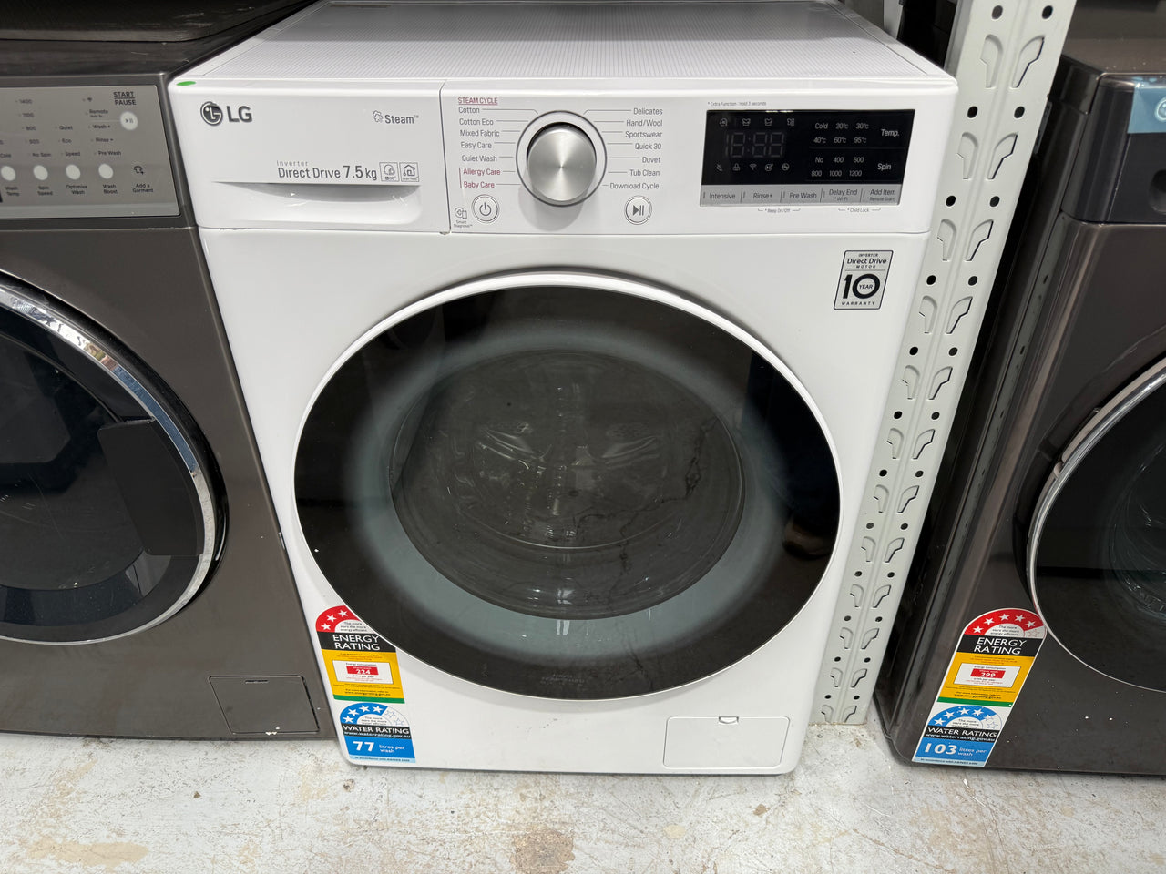 Second hand LG Series 5 7.5 kg Front Load Washer – Steam WV5‑1275W