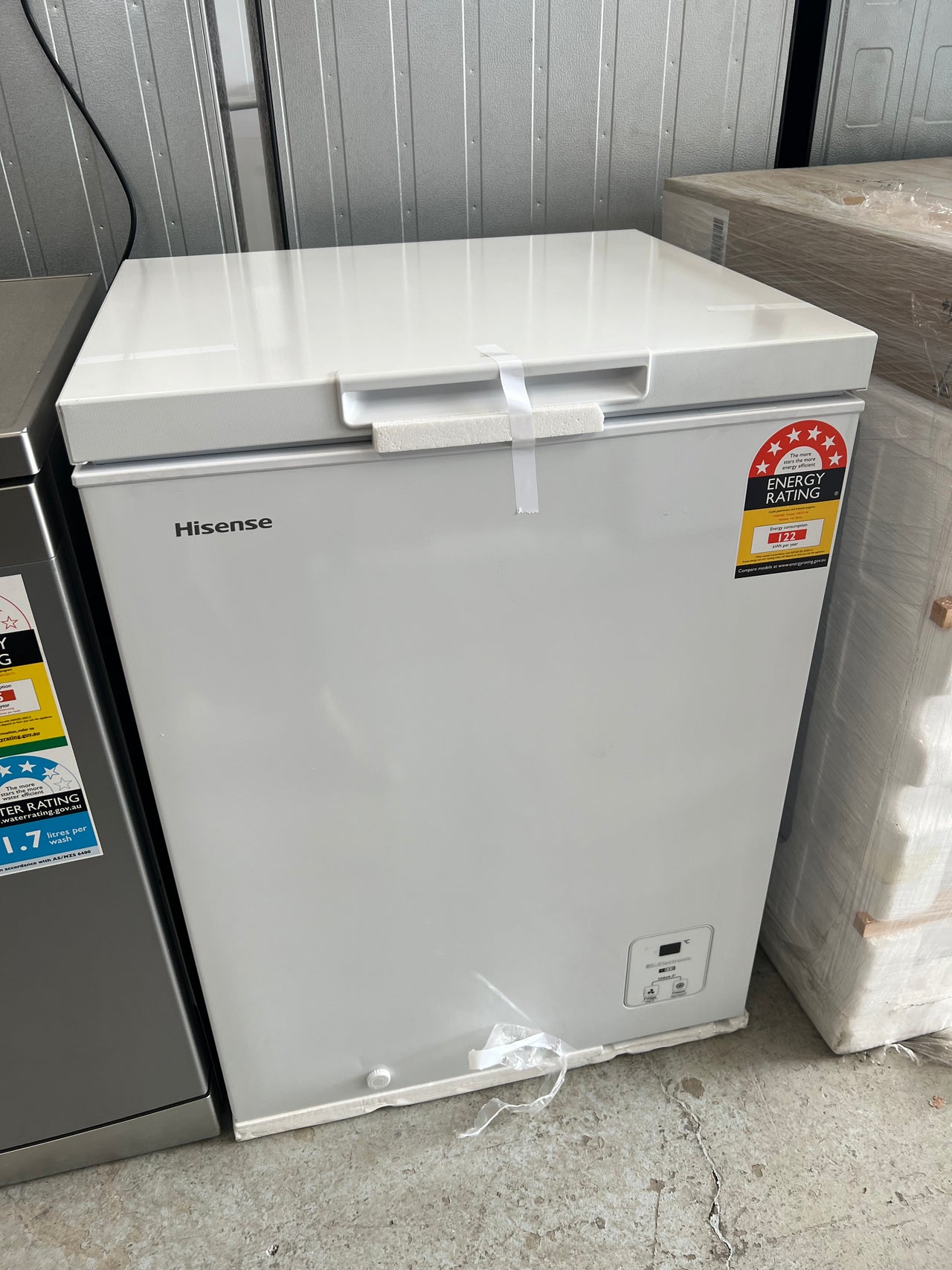 Hisense 145L Hybrid Chest Freezer HRCF146