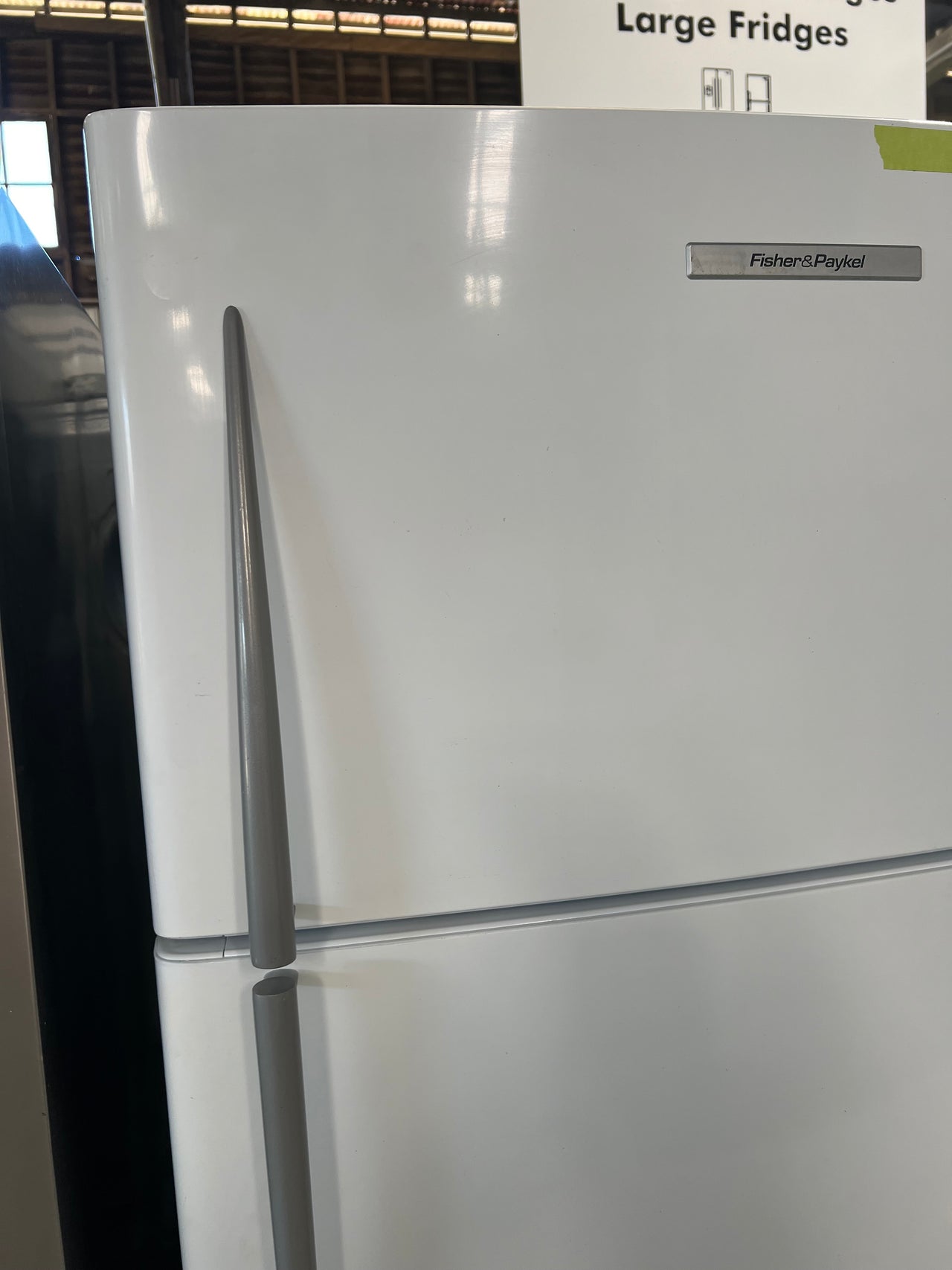 Second hand 517l Fisher&Paykel E521T top mounted refrigerator - Second Hand Appliances Geebung