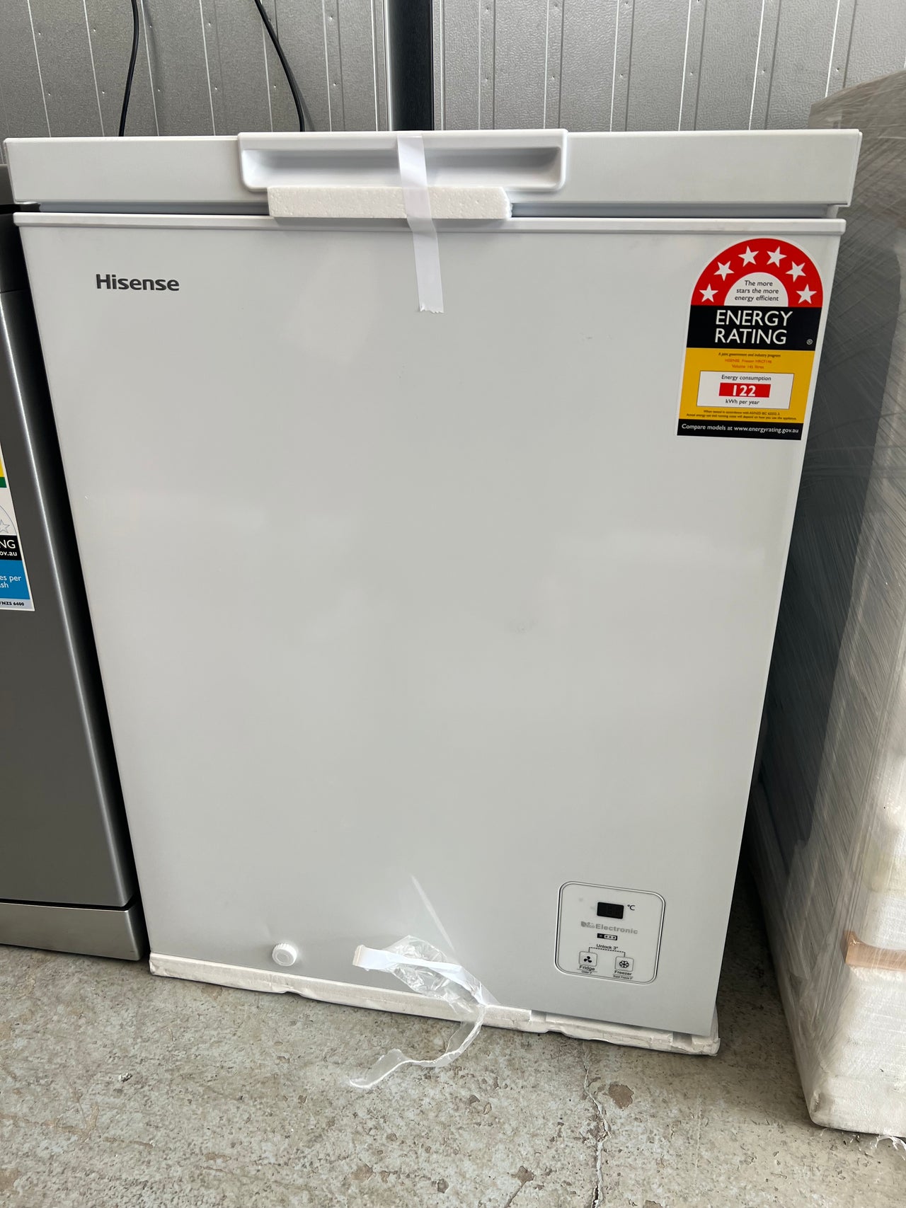 Transportation damaged Hisense 145L Hybrid Chest Freezer HRCF146 - Second Hand Appliances Geebung