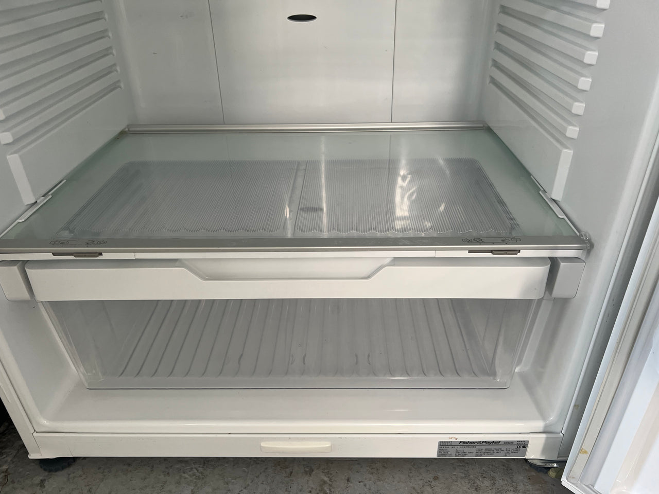 Second hand 517l Fisher&Paykel E521T top mounted refrigerator - Second Hand Appliances Geebung