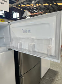 Thumbnail for Second hand 517l Fisher&Paykel E521T top mounted refrigerator - Second Hand Appliances Geebung