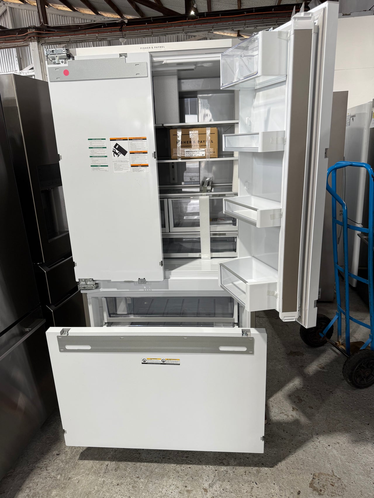 Factory second Fisher &Paykel RS90A1 476L Integrated French Door Fridge – Premium Built-In Refrigerator for Modern Kitchens