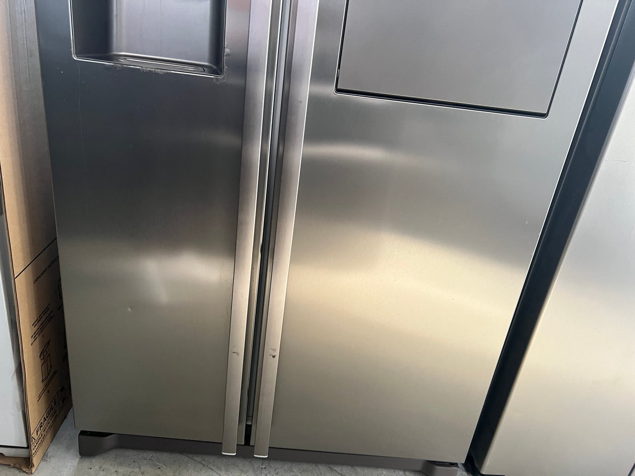 Second hand Samsung SRS580DHLS 580L Side by side - Second Hand Appliances Geebung