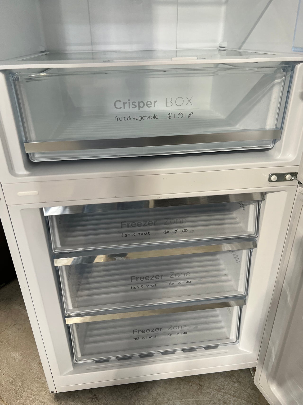 Factory second CHiQ 432L Bottom Mount Fridge Model: CBM432W - Second Hand Appliances Geebung