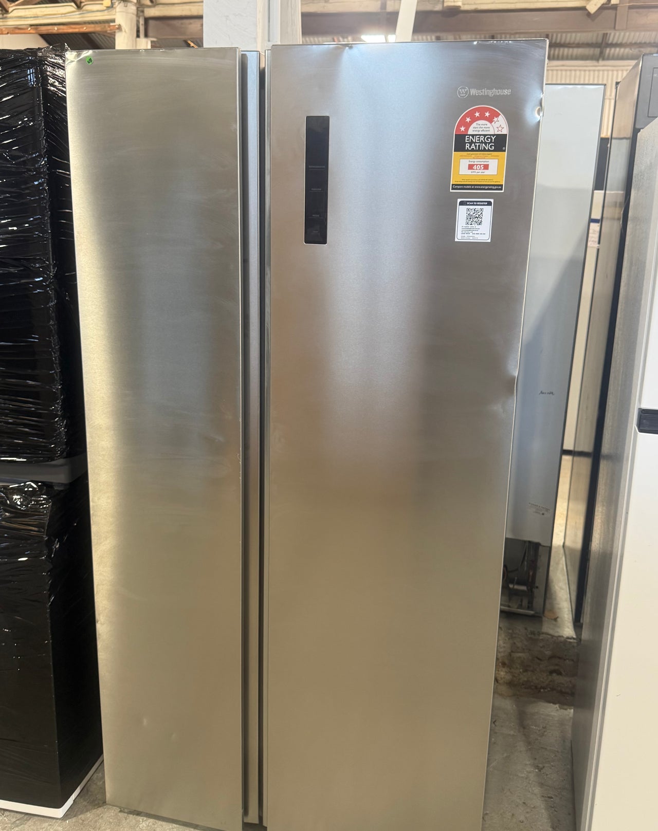 Second hand Westinghouse 624L Side by Side Refrigerator – Stainless Steel WSE6630SA