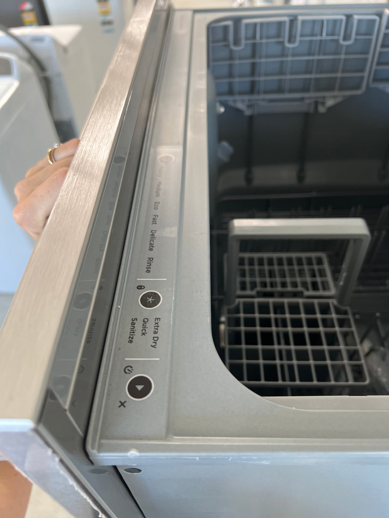 Factory second Fisher & Paykel Tall Single DishDrawer Dishwasher Stainless Steel DD60SDFTX9 - Second Hand Appliances Geebung