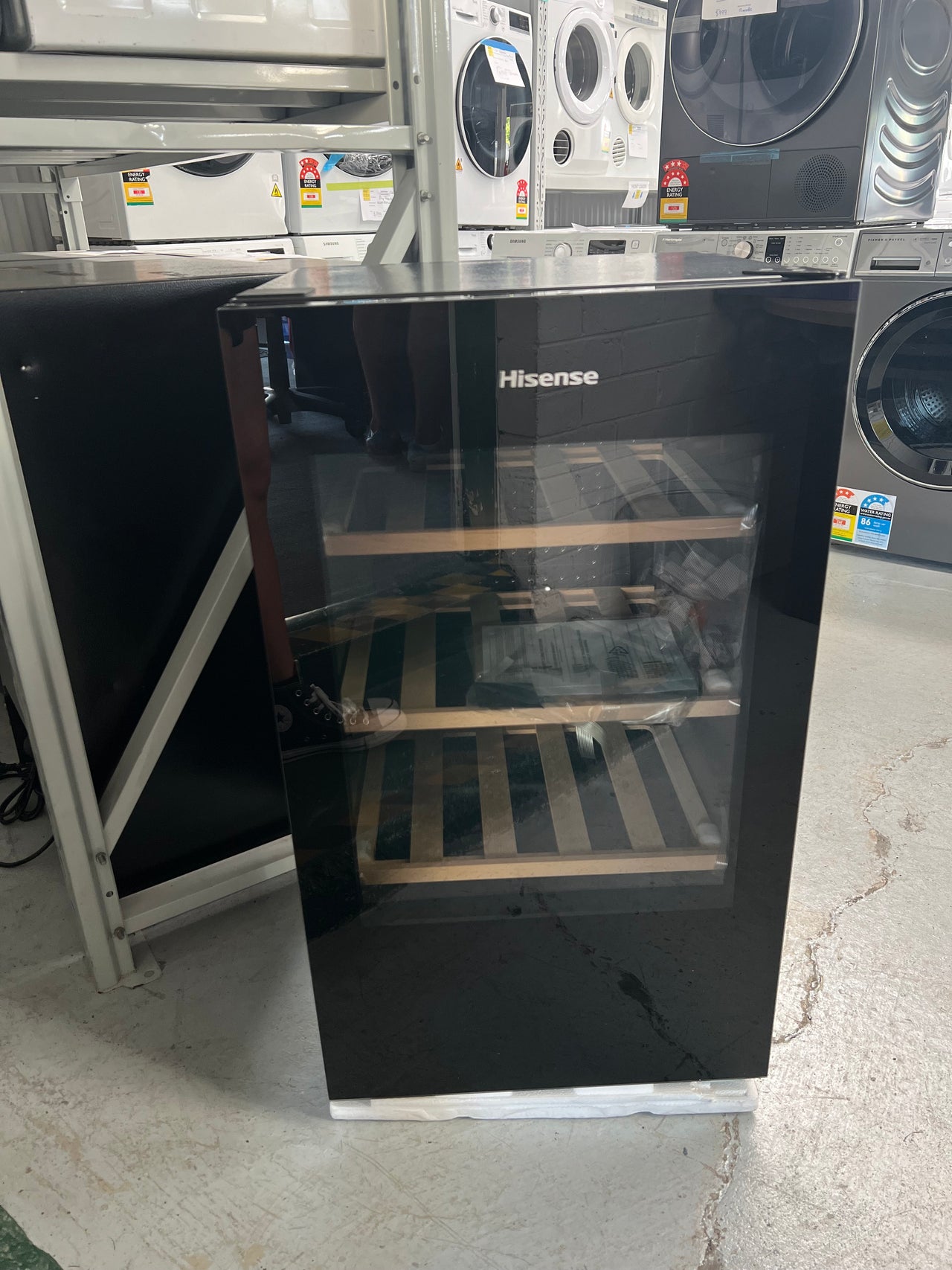 Factory second/Carton damaged Hisense 30-Bottle Wine Cabinet with Reversible Door - Black - Second Hand Appliances Geebung