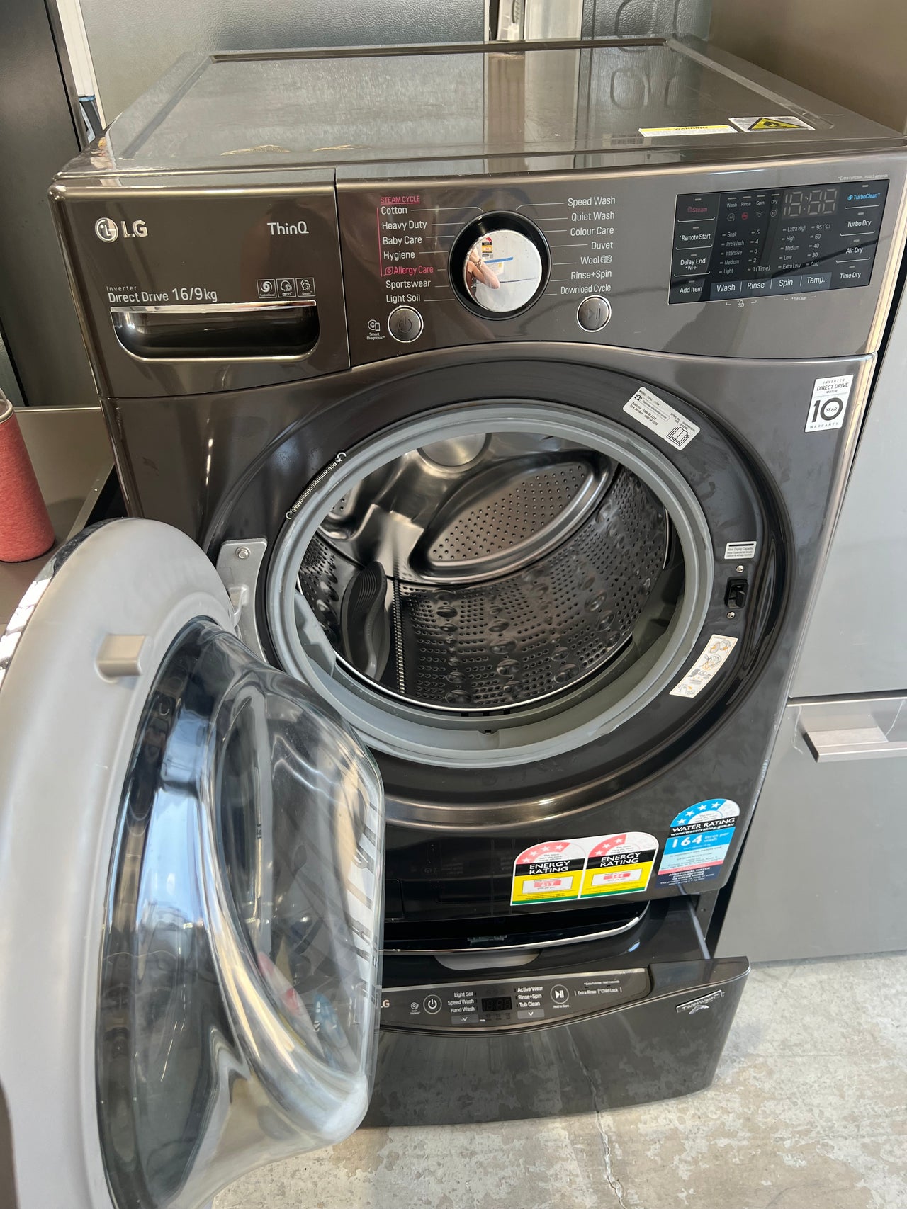 Second hand LG 16kg-9kg Combo Washer Dryer WXLC-1116B with LG 3.5kg TWIN Wash® Washing Machine WTP357B - Second Hand Appliances Geebung