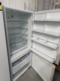 Thumbnail for Second hand 519L Fisher &Paykel Fridge
 E522BRE Inside