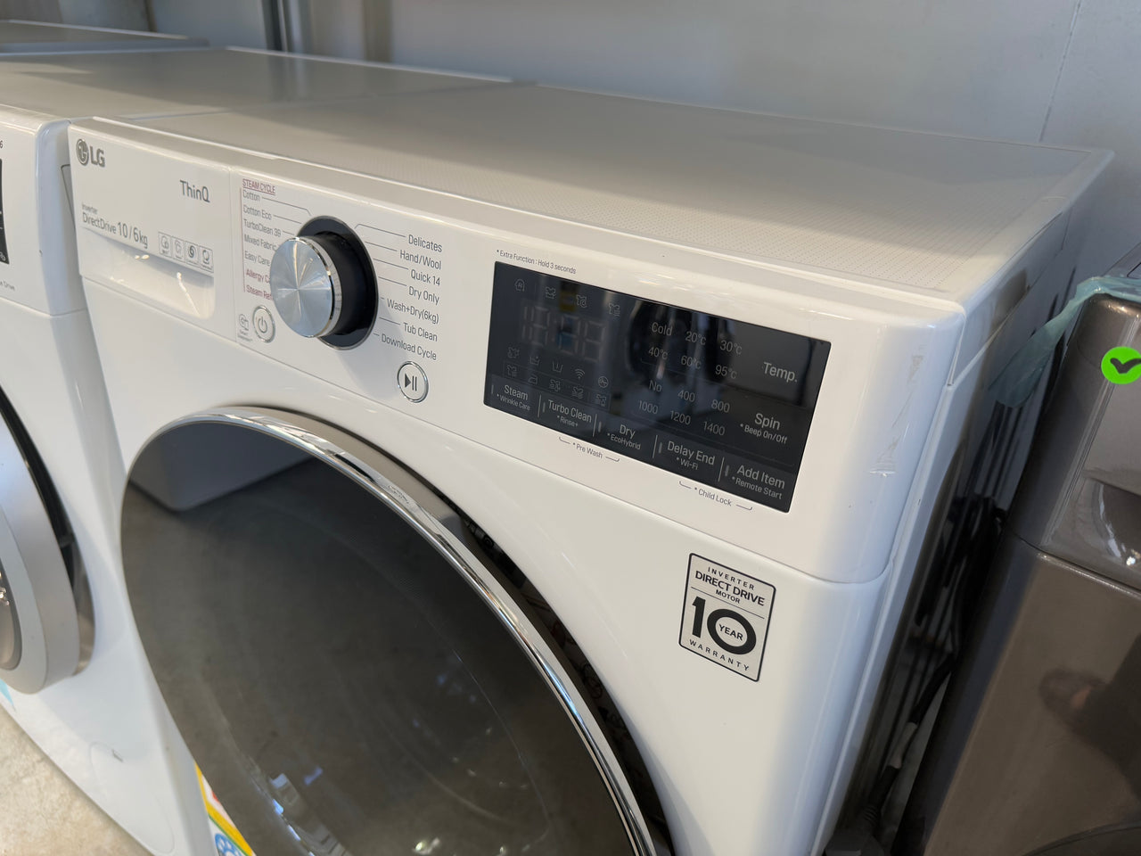 Factory second LG 10kg-6kg Combo Washer Dryer WVC9-1410W - Second Hand Appliances Geebung