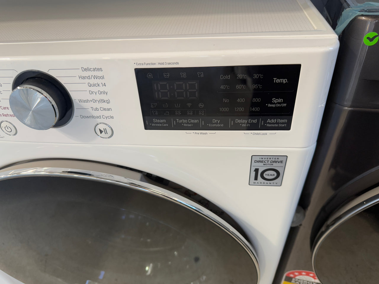 Factory second LG 10kg-6kg Combo Washer Dryer WVC9-1410W - Second Hand Appliances Geebung