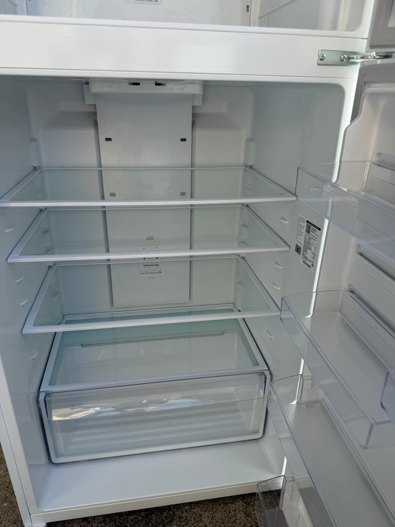 Factory second Kelvinator 503 L Top Mount Refrigerator – KTM5402WC (White) - Second Hand Appliances Geebung