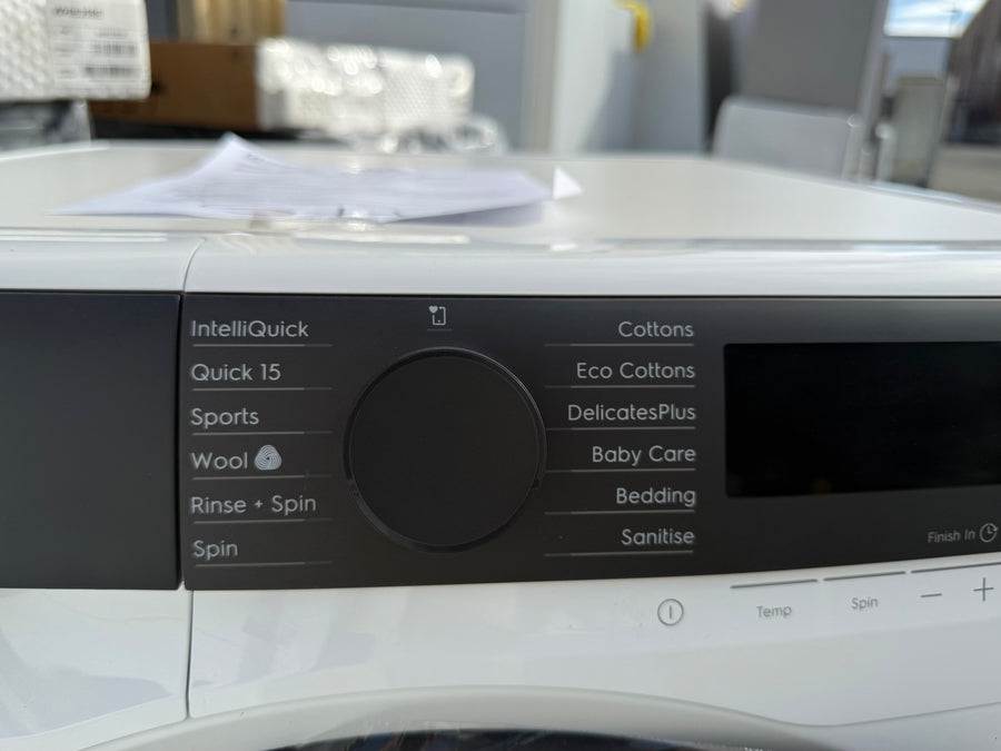 Transportation damaged Electrolux UltimateCare 700 10 kg Front Load Washer – Model EWF1043R7WC - Second Hand Appliances Geebung