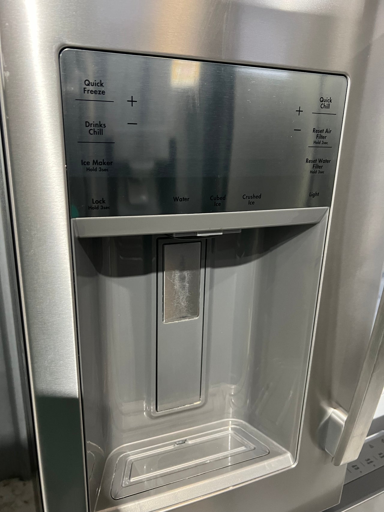 Second Hand Westinghouse 609L French Door Frost Free Fridge Model: WHE6874SA - Second Hand Appliances Geebung