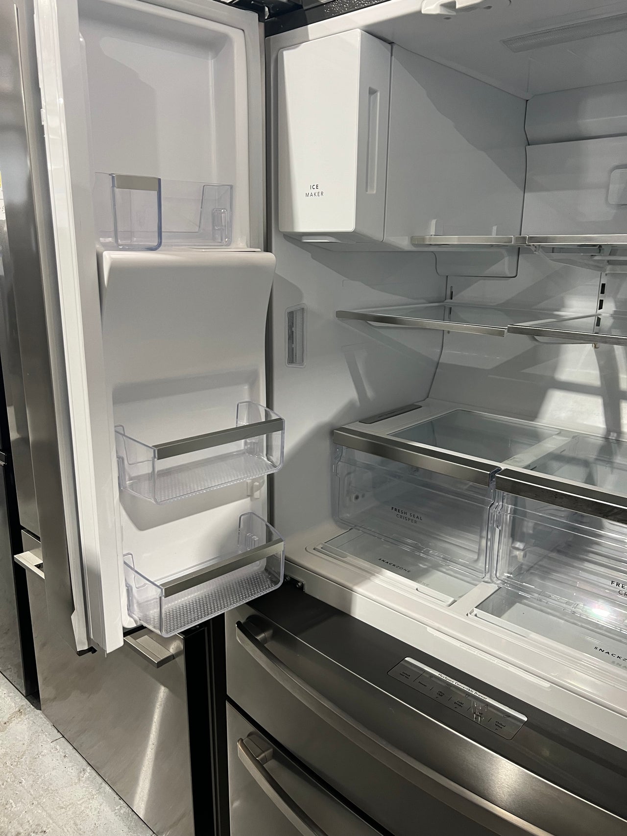 Second Hand Westinghouse 609L French Door Frost Free Fridge Model: WHE6874SA - Second Hand Appliances Geebung