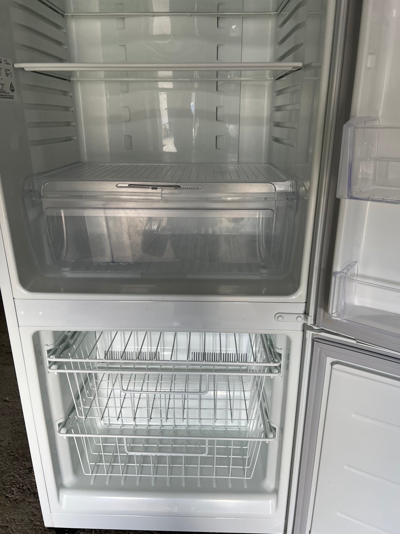 Second hand 380L Kelvinator Bottom Mounted Fridge Freezer KBM3800WB - Second Hand Appliances Geebung