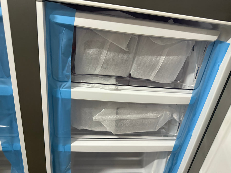 Factory second Westinghouse 564 L Quad-Door French Fridge – Matte Black WQE5600BB - Second Hand Appliances Geebung