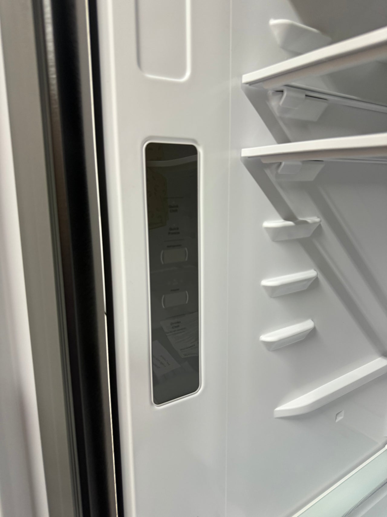 Factory second Westinghouse 564 L Quad-Door French Fridge – Matte Black WQE5600BB - Second Hand Appliances Geebung
