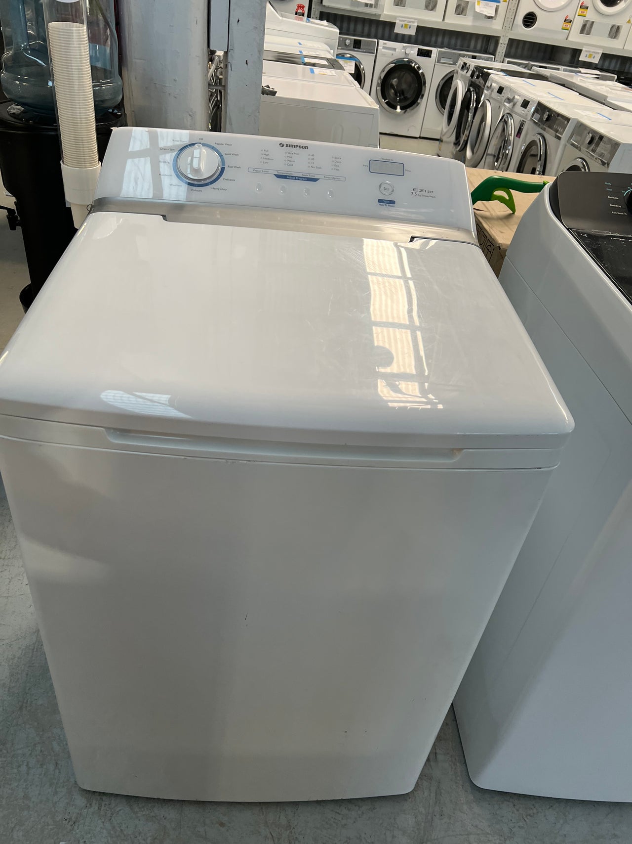 Second hand Simpson EZI Set Top Load Washing Machine 7.5kg SWT704 - Second Hand Appliances Geebung