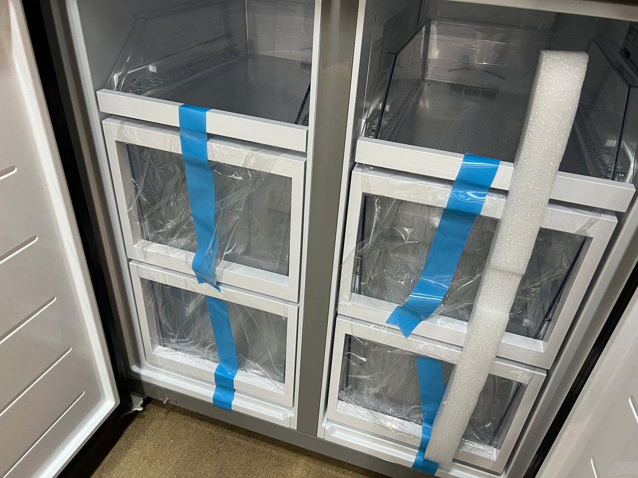 Transportation damaged Factory second Fisher & Paykel 498L Quad Door Refrigerator RF500QNB1 - Second Hand Appliances Geebung