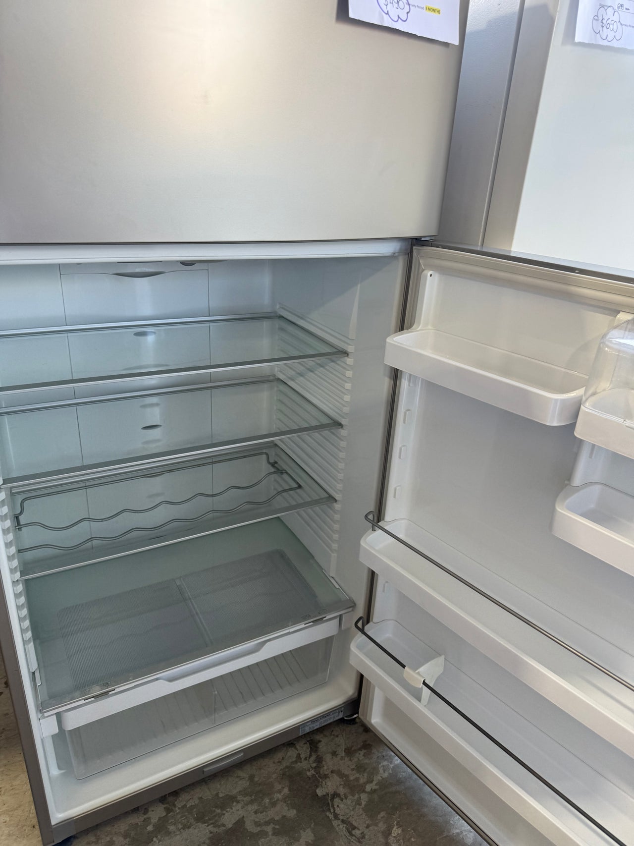 Second Hand Fisher & Paykel E521T Refrigerator