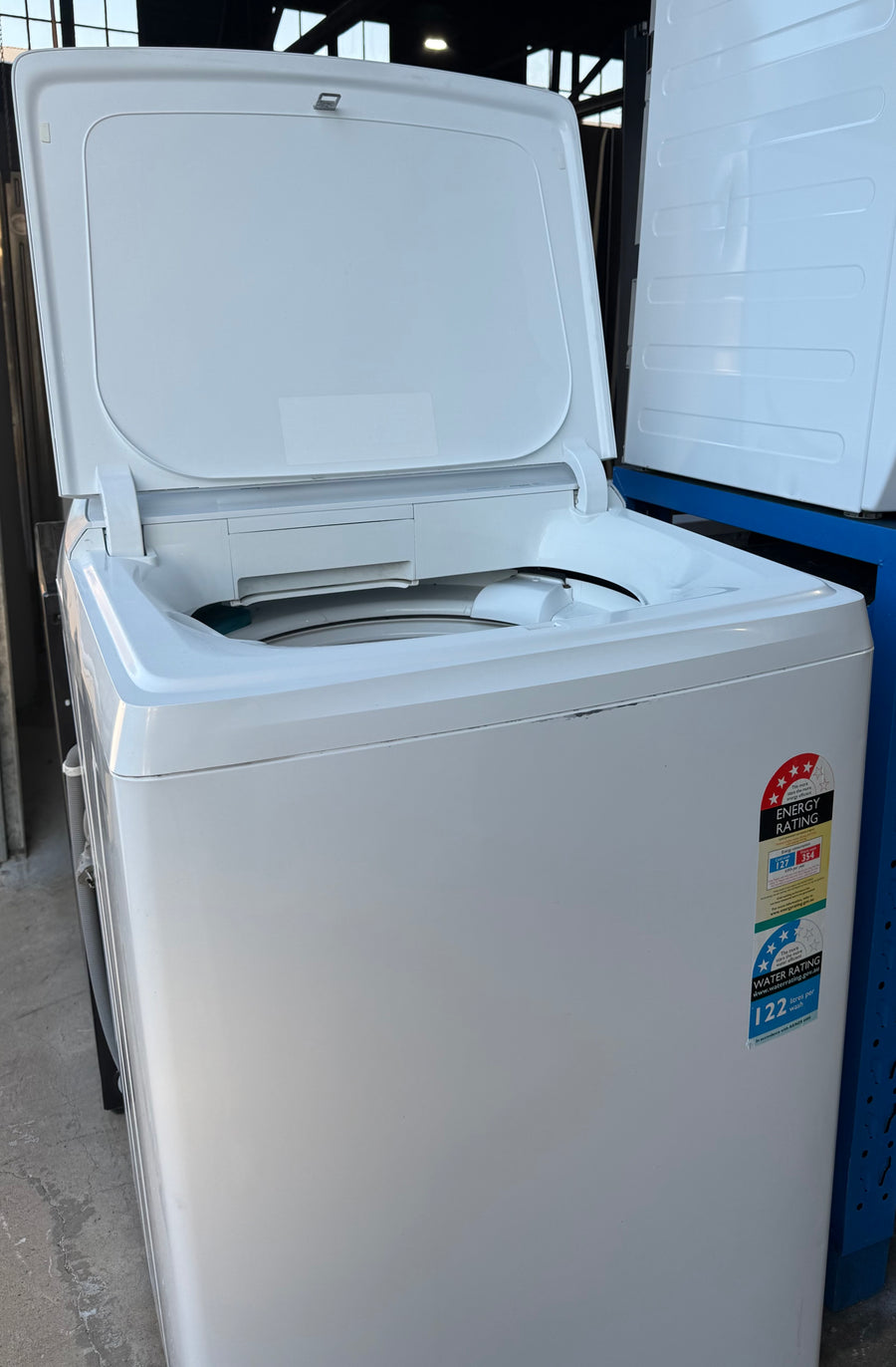 Second hand Simpson 10kg Top Load Washing Machine – SWT1043