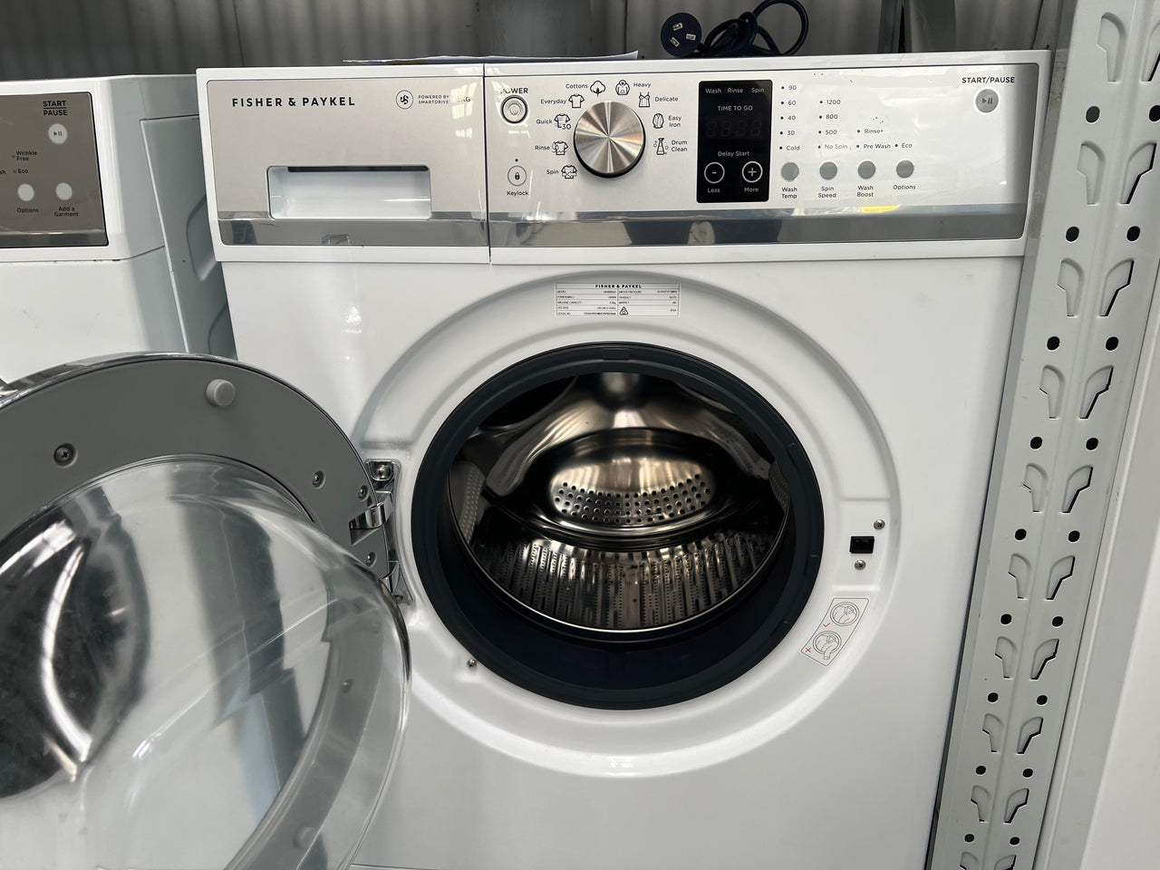 Factory second Fisher & Paykel 8kg Front Loader Washing Machine Model: WH8060J3 - Second Hand Appliances Geebung