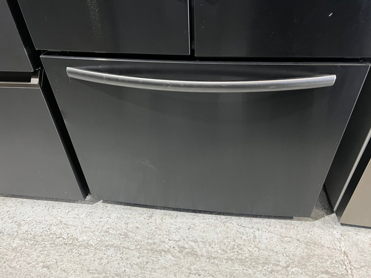 Second hand HISENSE 630L FRENCH DOOR FRIDGE Model: HR6FDFF630B - Second Hand Appliances Geebung