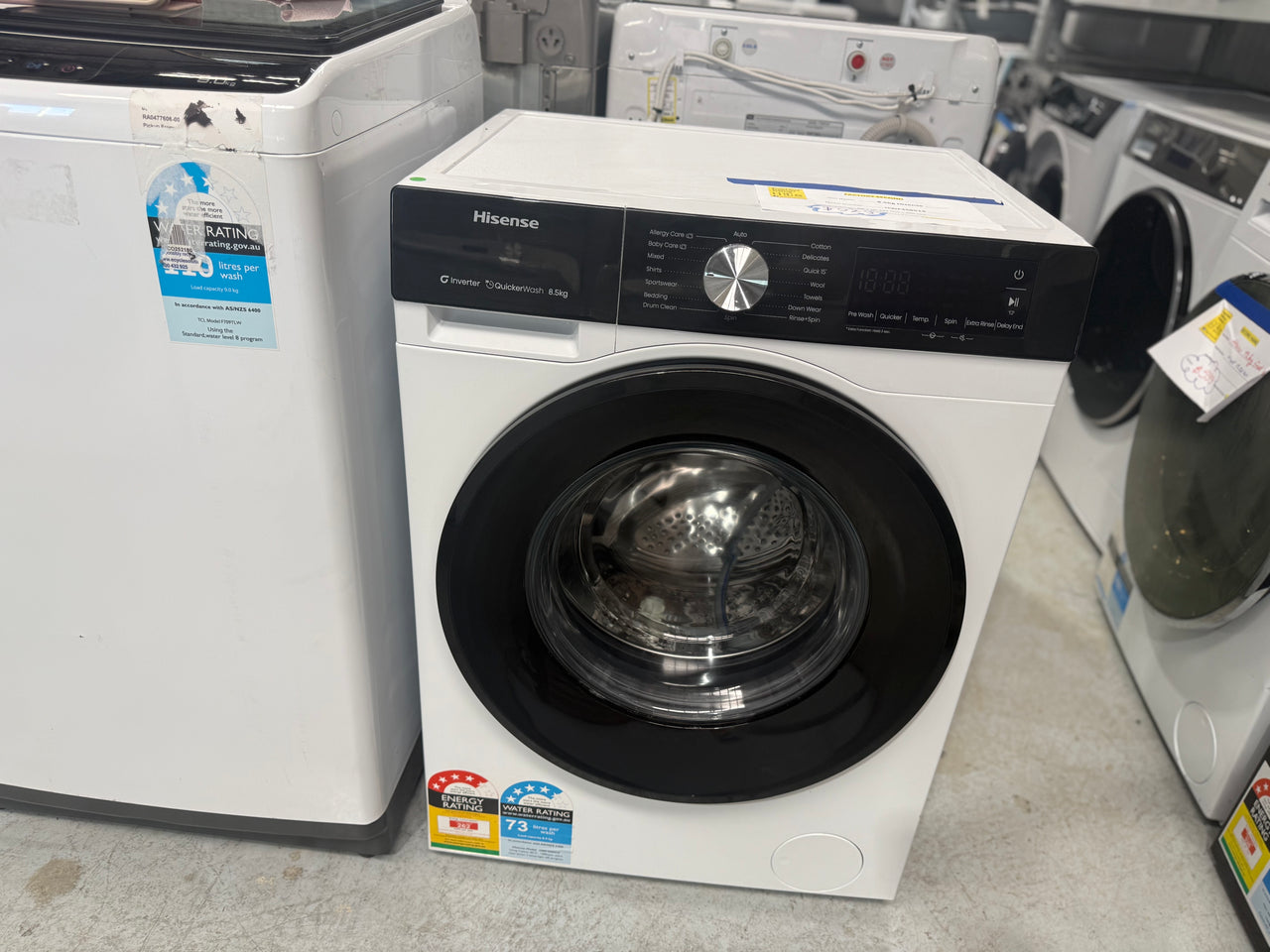 Factory second Hisense HWF3S8514 8.5kg front load washing machine