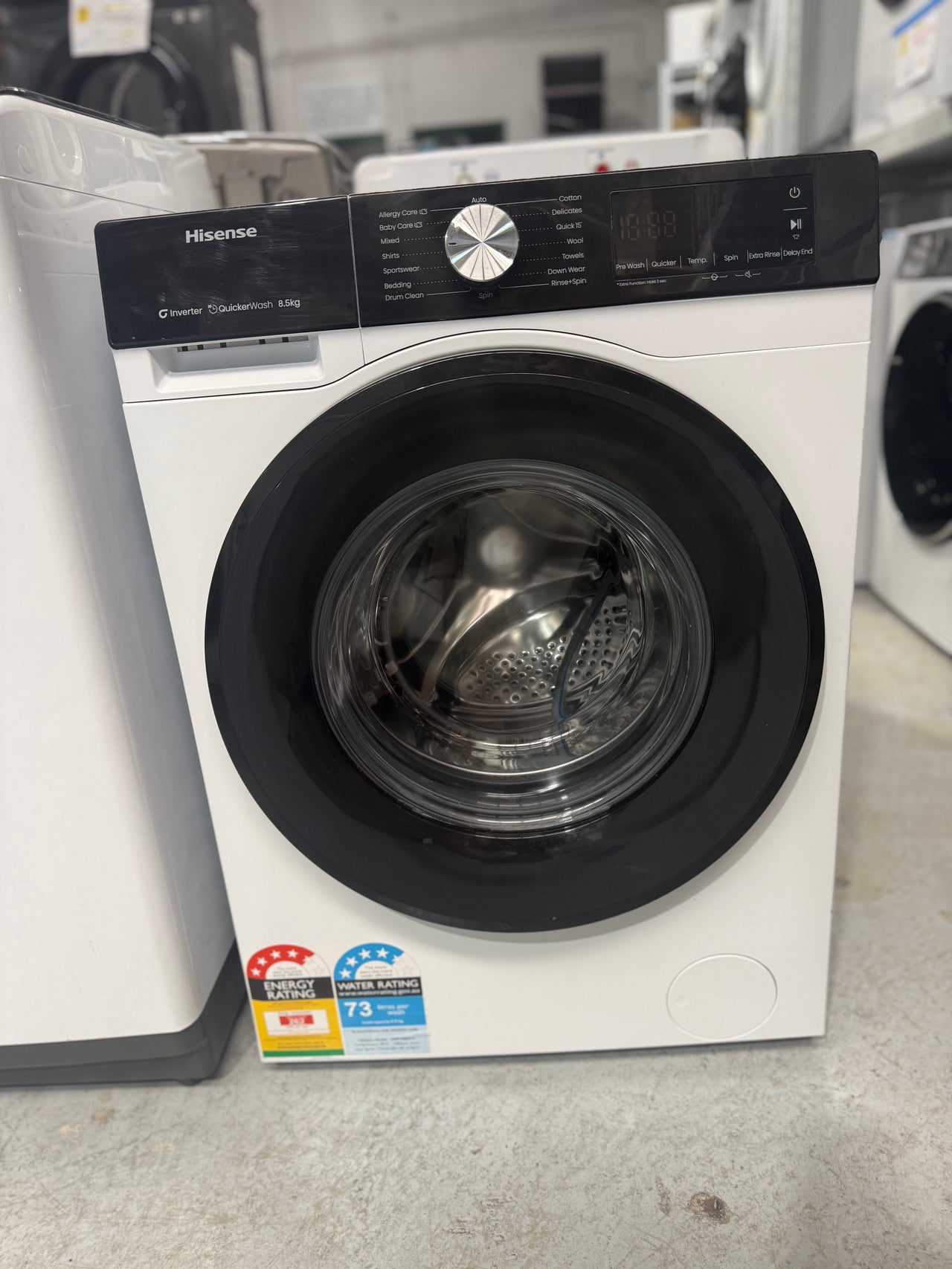 Factory second Hisense HWF3S8514 8.5kg front load washing machine