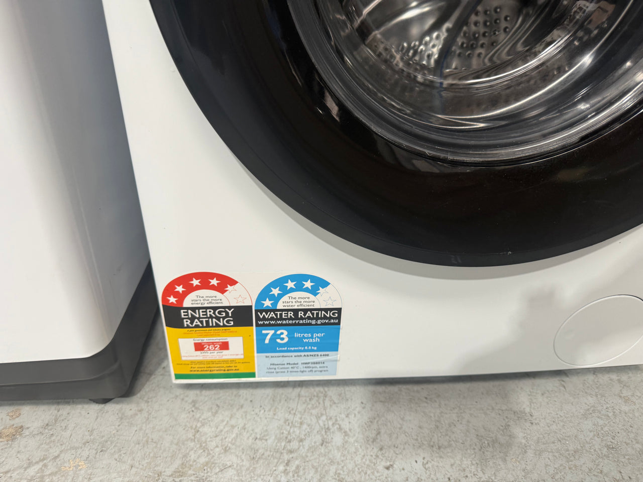 Factory second Hisense HWF3S8514 8.5kg front load washing machine