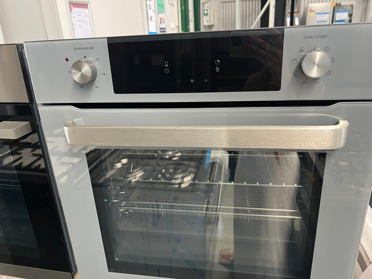 Factory second Haier 60cm Electric Oven, 60cm, 7 Function, with Air Fry - Second Hand Appliances Geebung