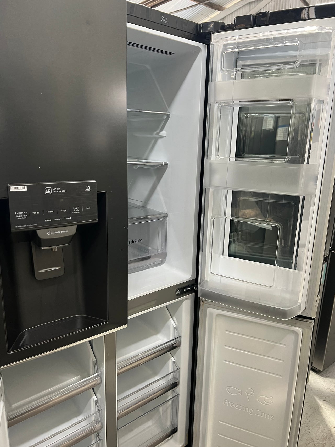 508L Slim French Door Fridge, with InstaView Door-In-Door®, in Matte Black Finish Model: GF-V570MBL - Second Hand Appliances Geebung