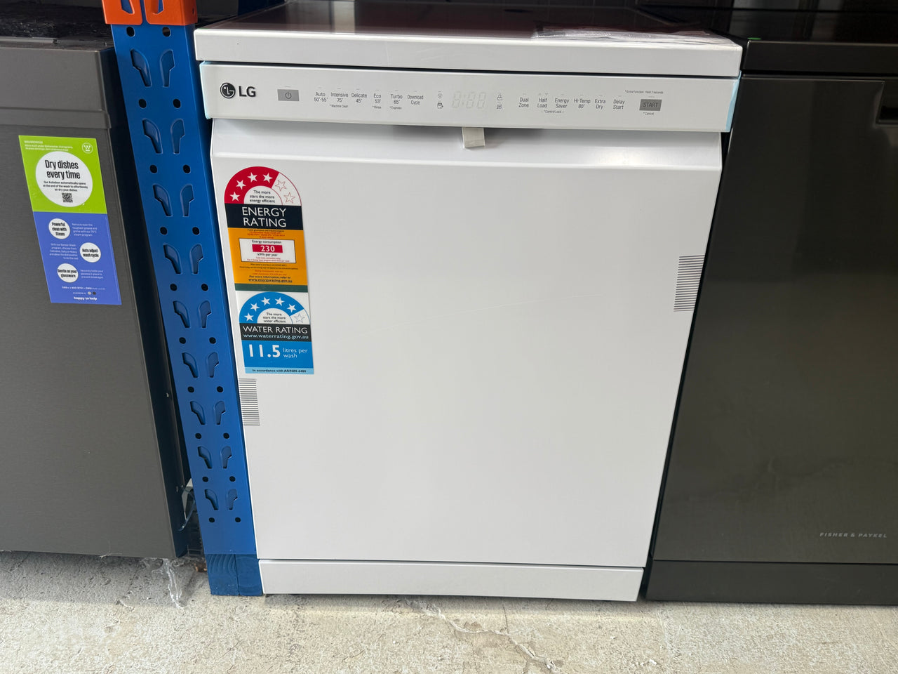 LG XD5B14WH QuadWash 14-Place Setting Freestanding Dishwasher – White - Second Hand Appliances Geebung