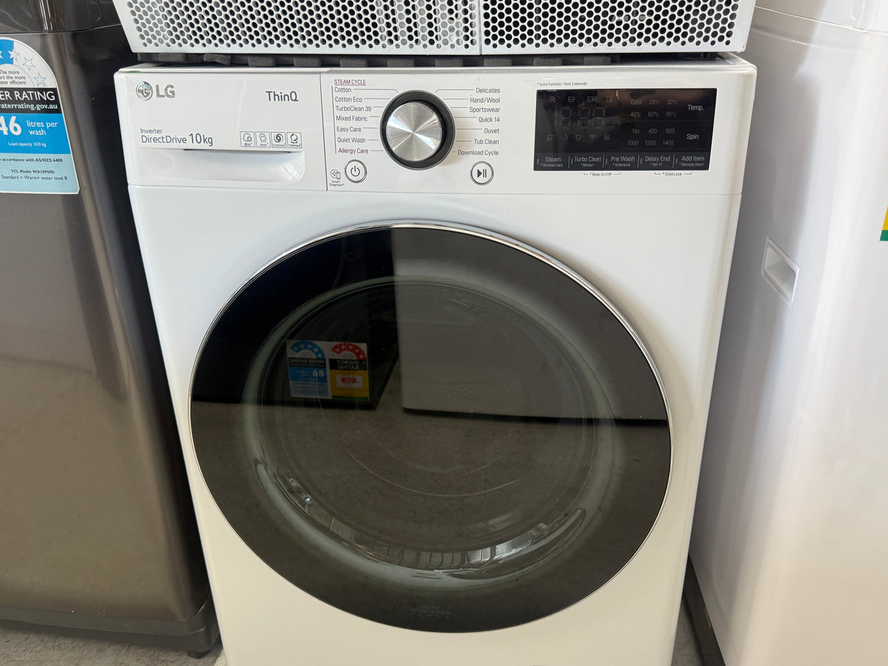 Laundry Package/Factory second 10kg Washing Machine WV9-1410W + 9kg Heat Pump Dryer DVH9-09W - Second Hand Appliances Geebung