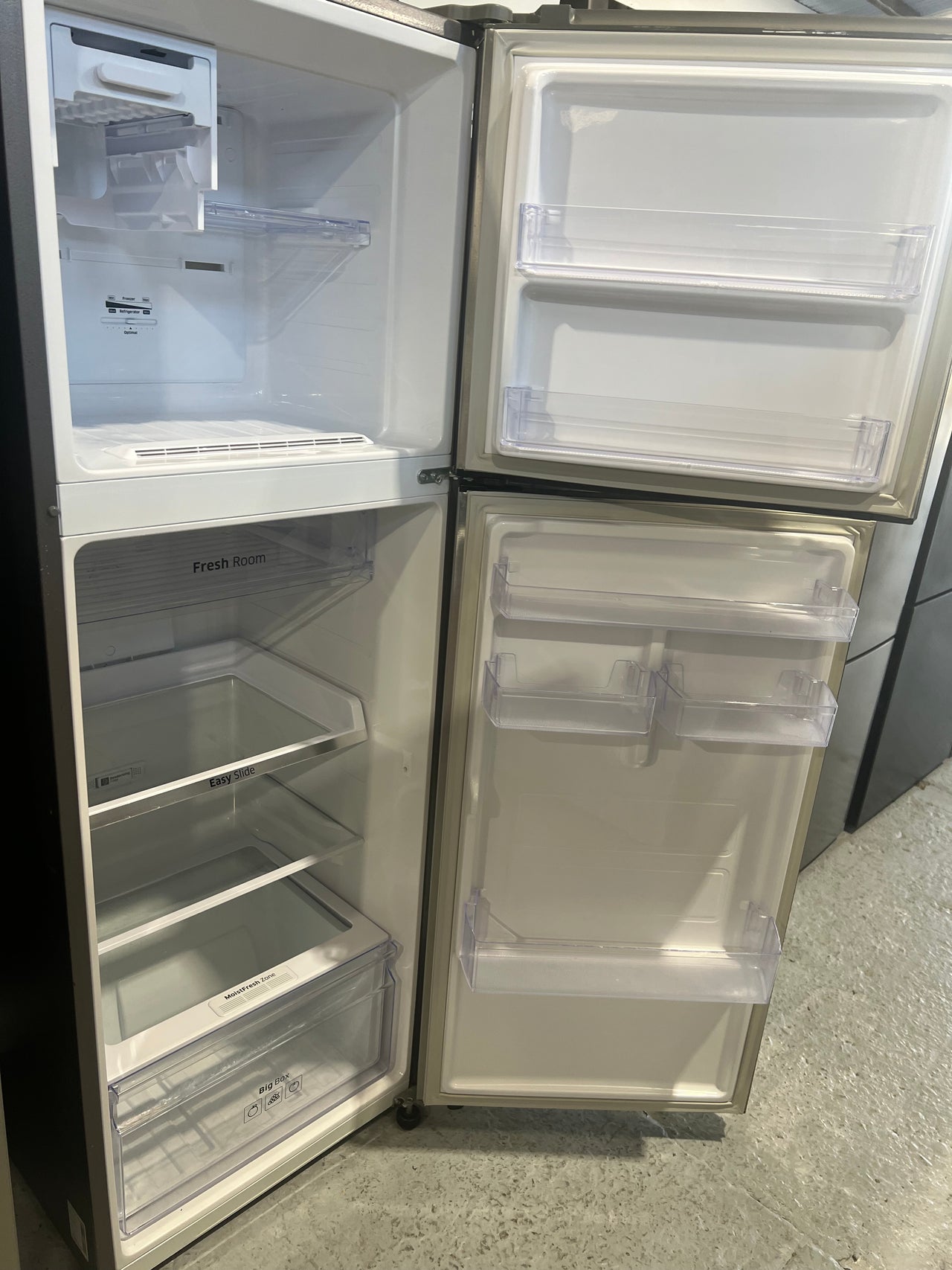Second hand 341l Samsung Top Mounted Fridge SR341MLS - Second Hand Appliances Geebung