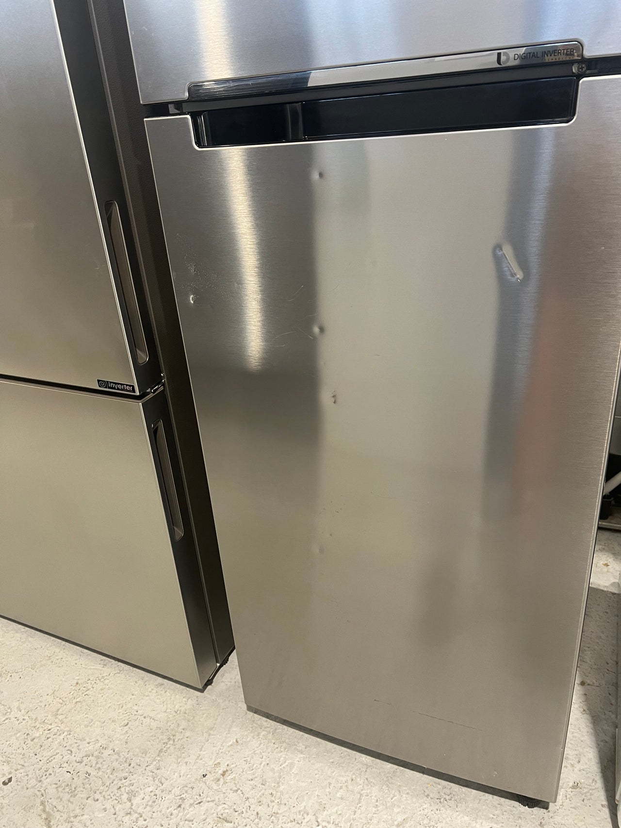 Second hand 341l Samsung Top Mounted Fridge SR341MLS - Second Hand Appliances Geebung