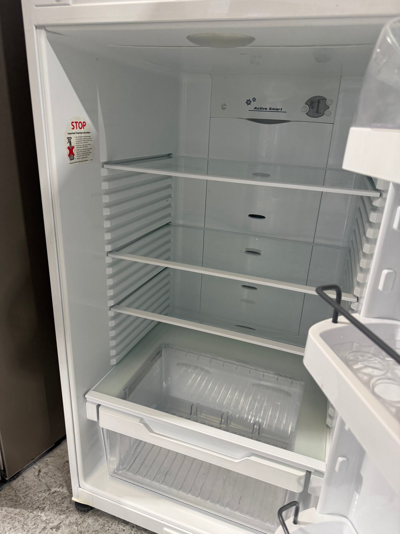 Second hand 380L Fisher & Paykel Fridge Freezer E381TRT - Second Hand Appliances Geebung