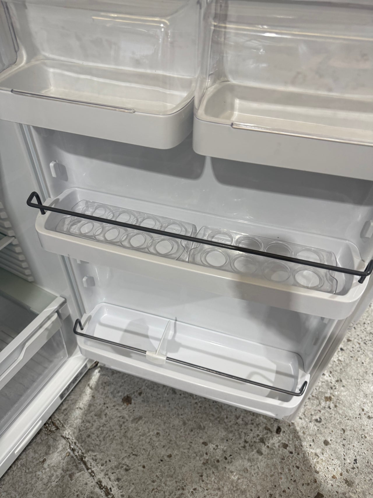 Second hand 380L Fisher & Paykel Fridge Freezer E381TRT - Second Hand Appliances Geebung