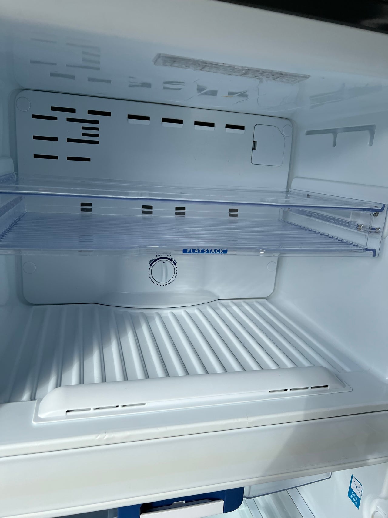 Second hand 410L Whirlpool Fridge WRIBP41MC - Second Hand Appliances Geebung
