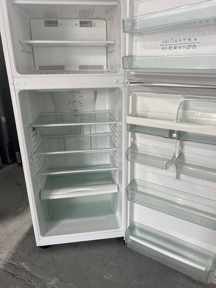 Second hand 440L Westinghouse fridge freezer RJ442V-R - Second Hand Appliances Geebung