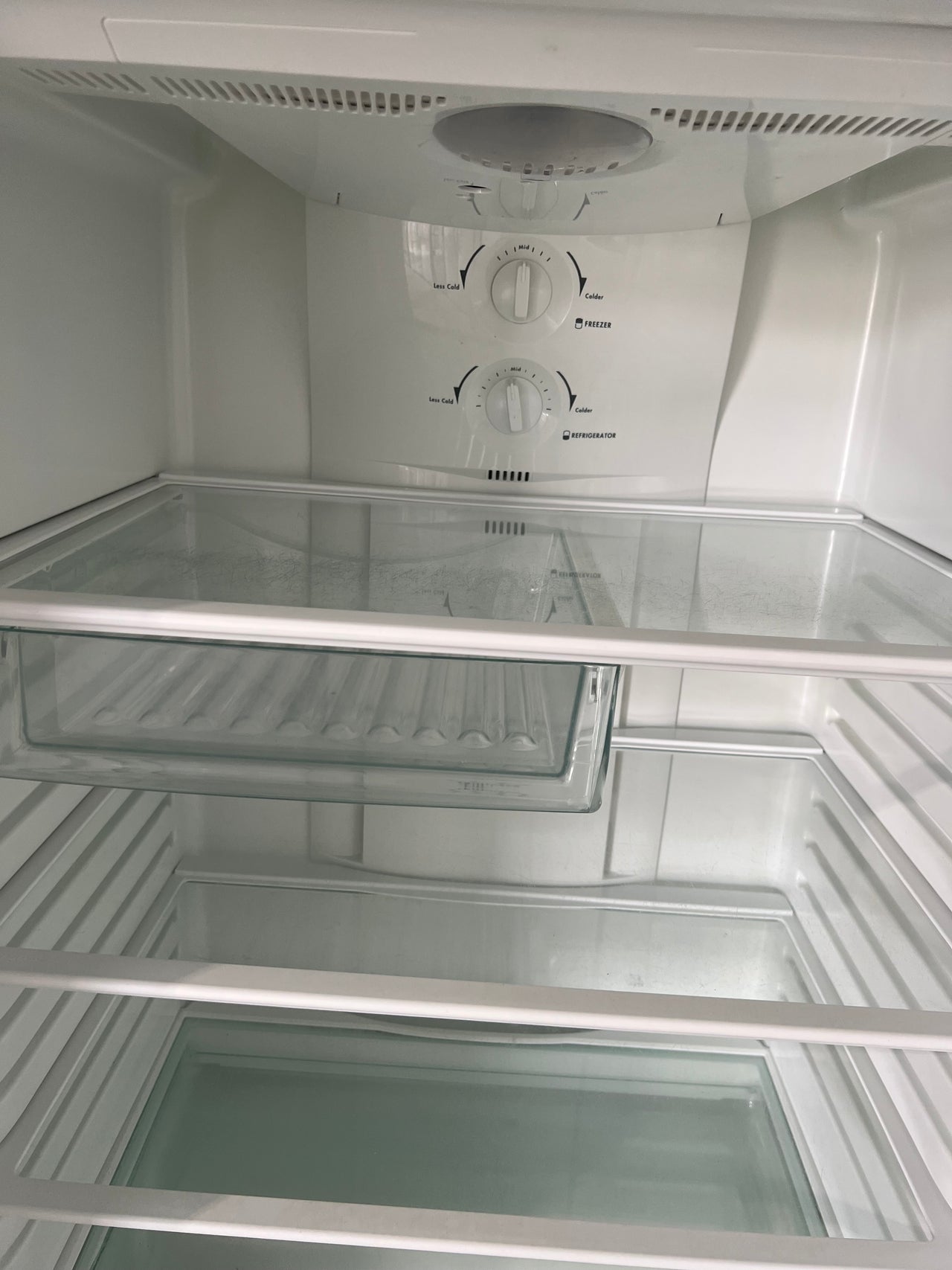 Second hand 440L Westinghouse fridge freezer RJ442V-R - Second Hand Appliances Geebung