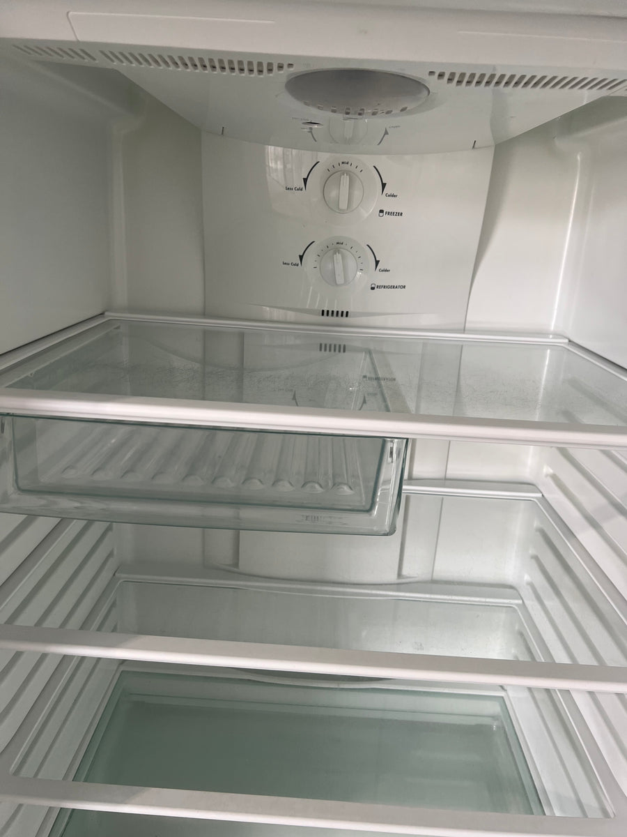 Second hand 440L Westinghouse fridge freezer RJ442V-R - Second Hand Appliances Geebung
